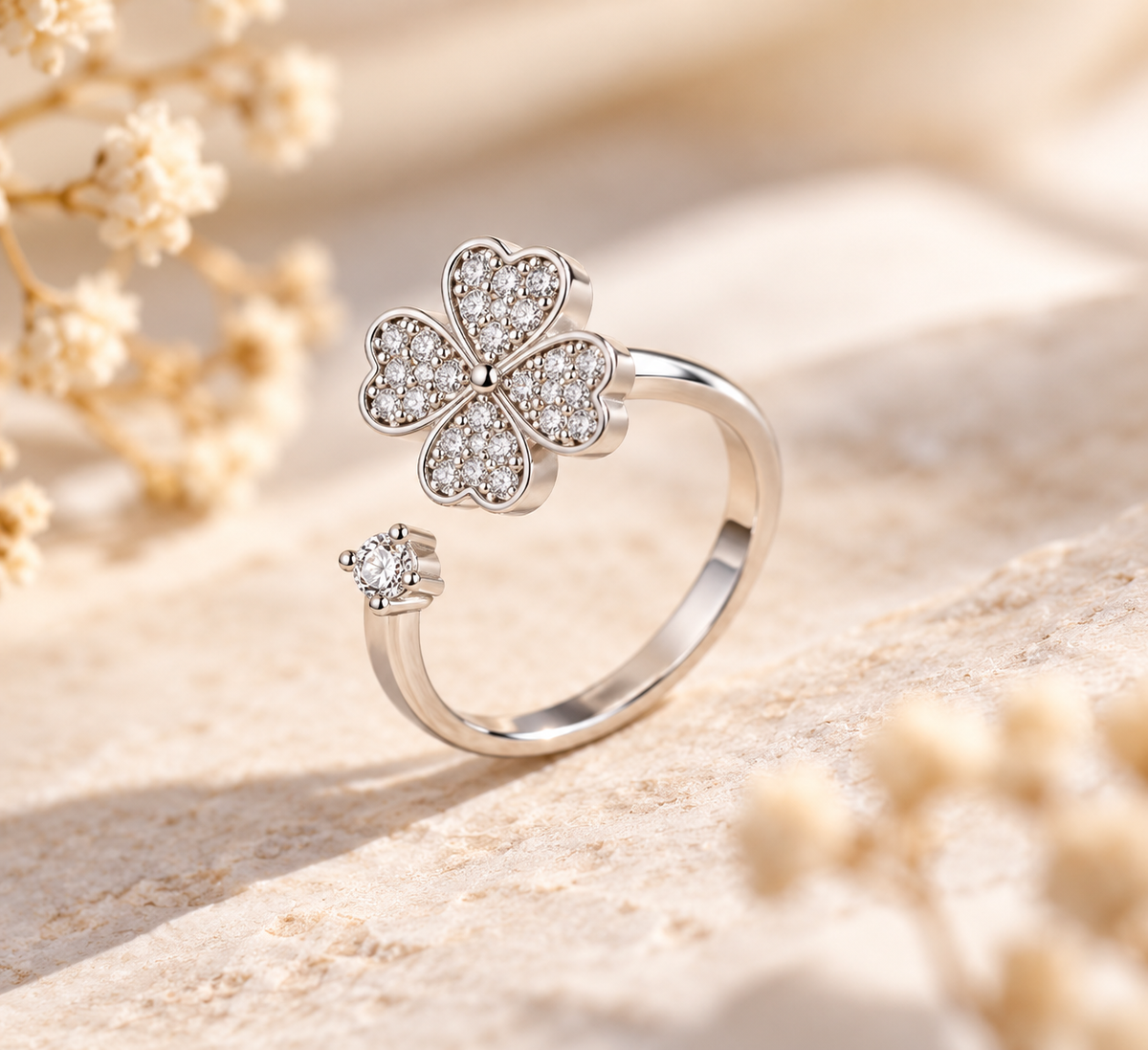 Bague Trèfle Éclat – Rotative & Ajustable